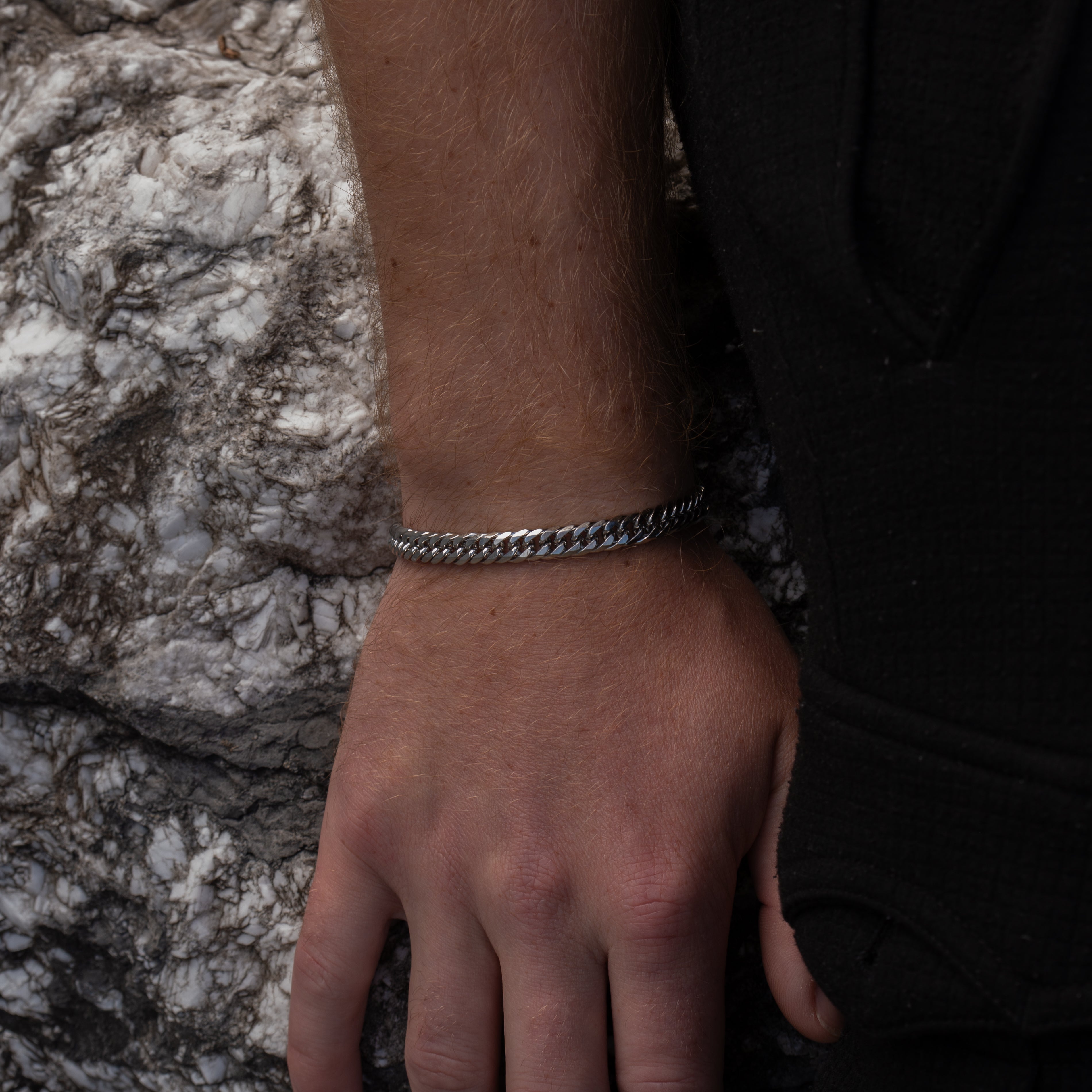 EDELSTAHL ARMBAND 7 MM