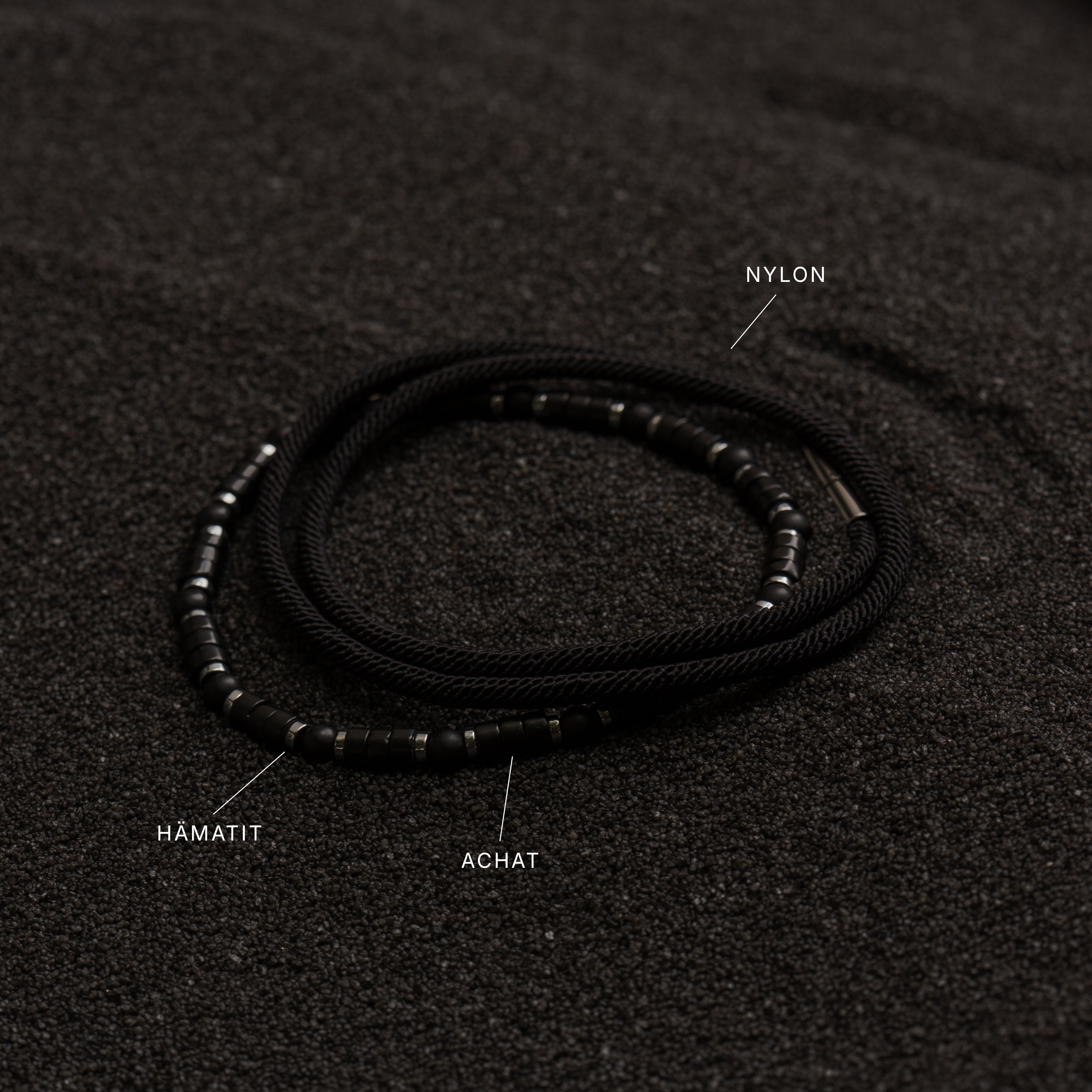 HÄMATIT UND ONYX ARMBAND