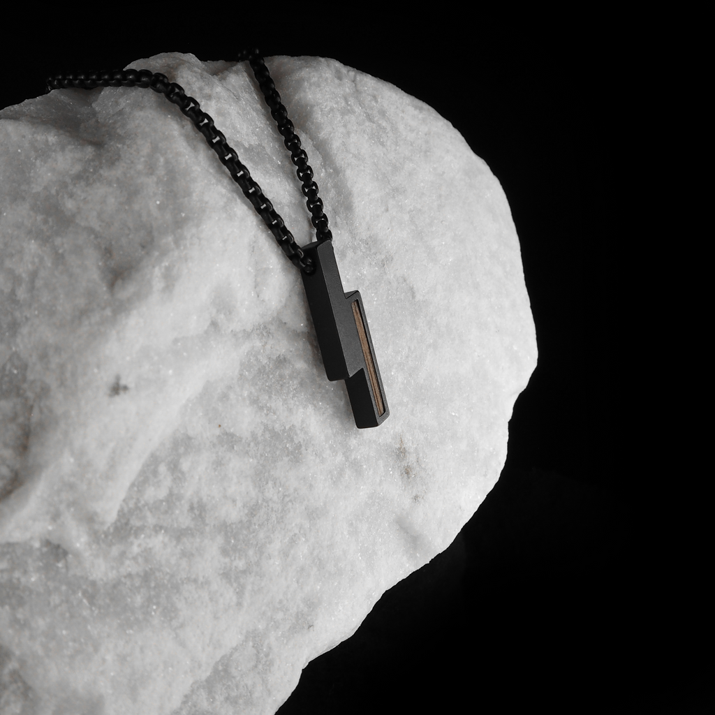 SLASH NUSSBAUM SCHWARZ