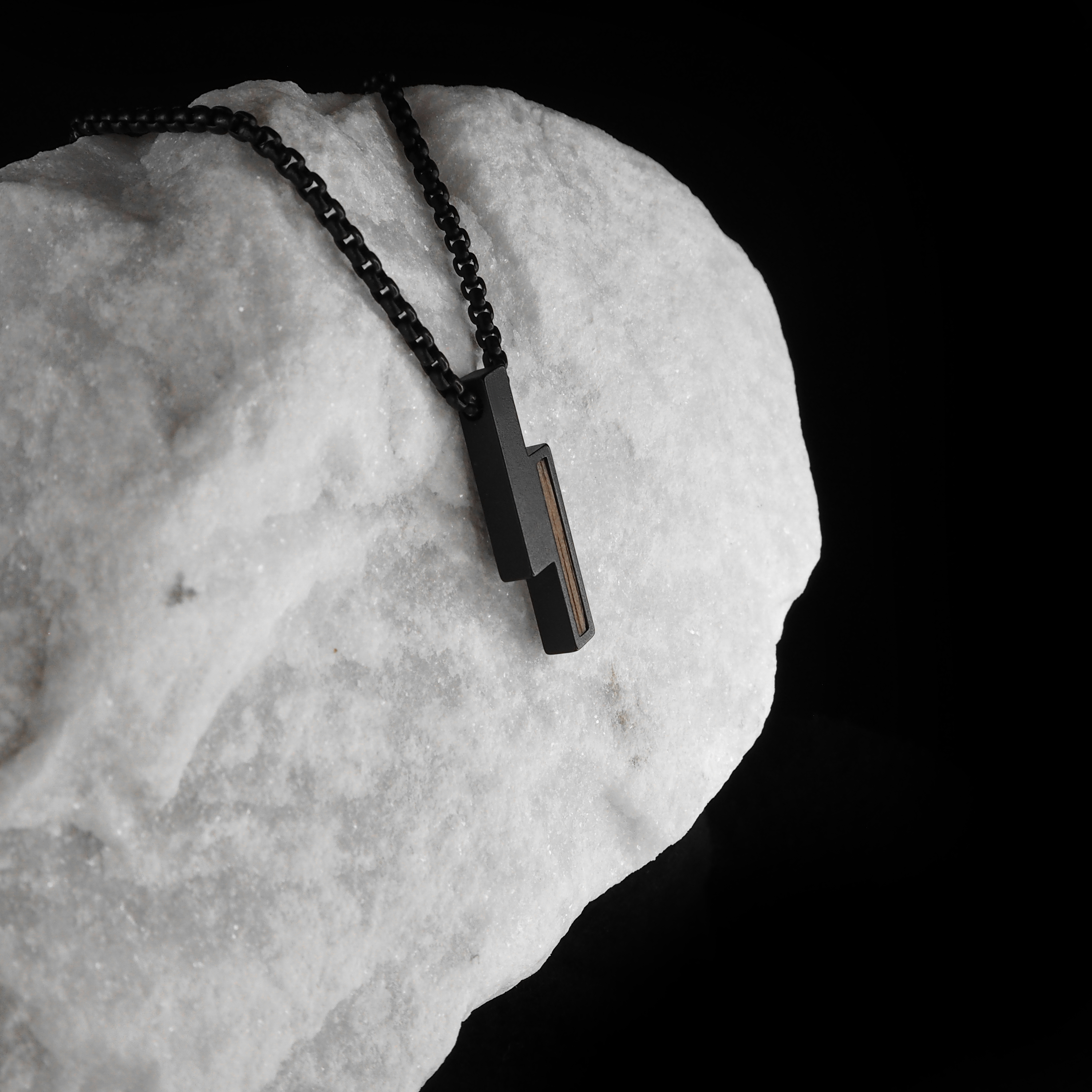 SLASH NUSSBAUM SCHWARZ