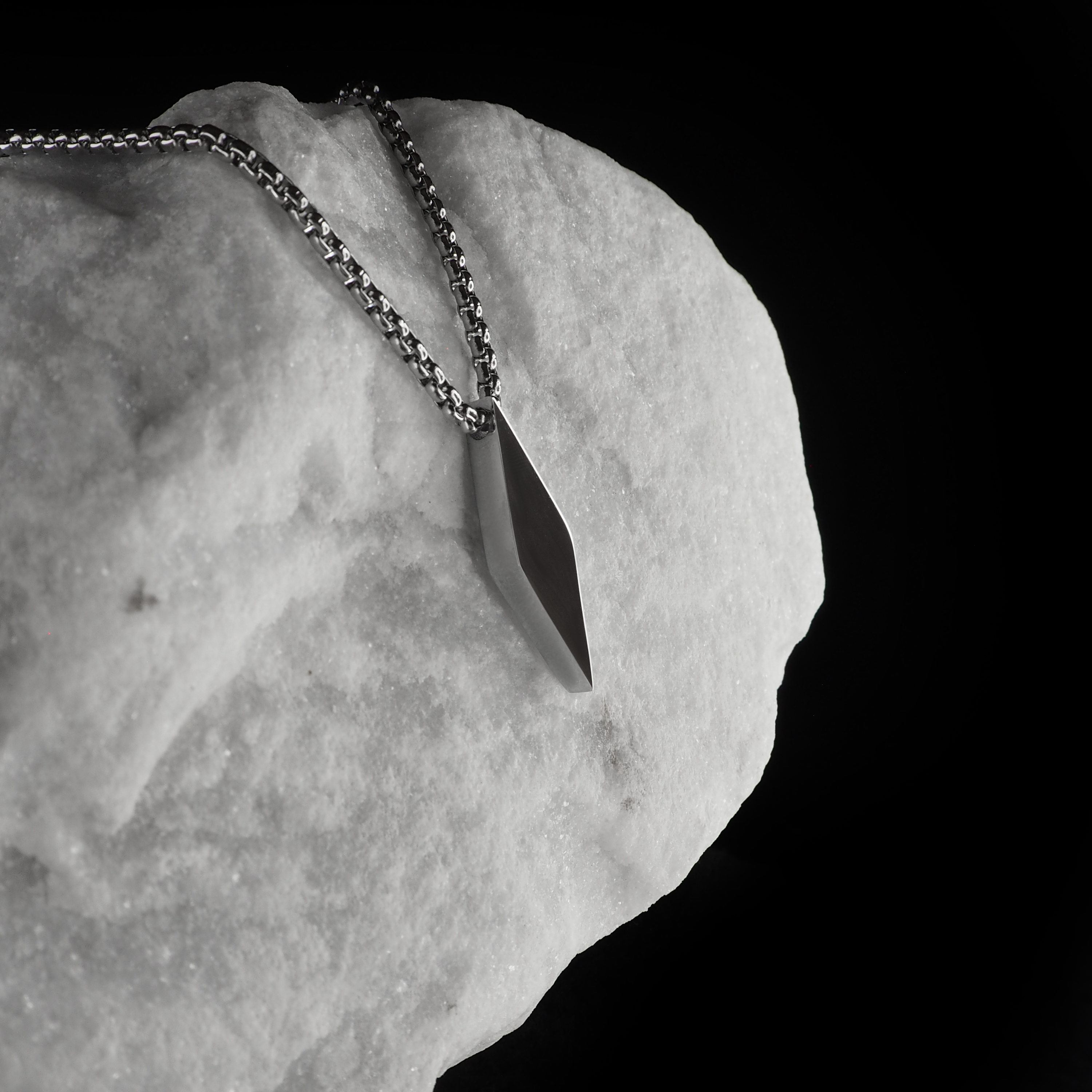 NEXRA CORE SILBERFARBEN