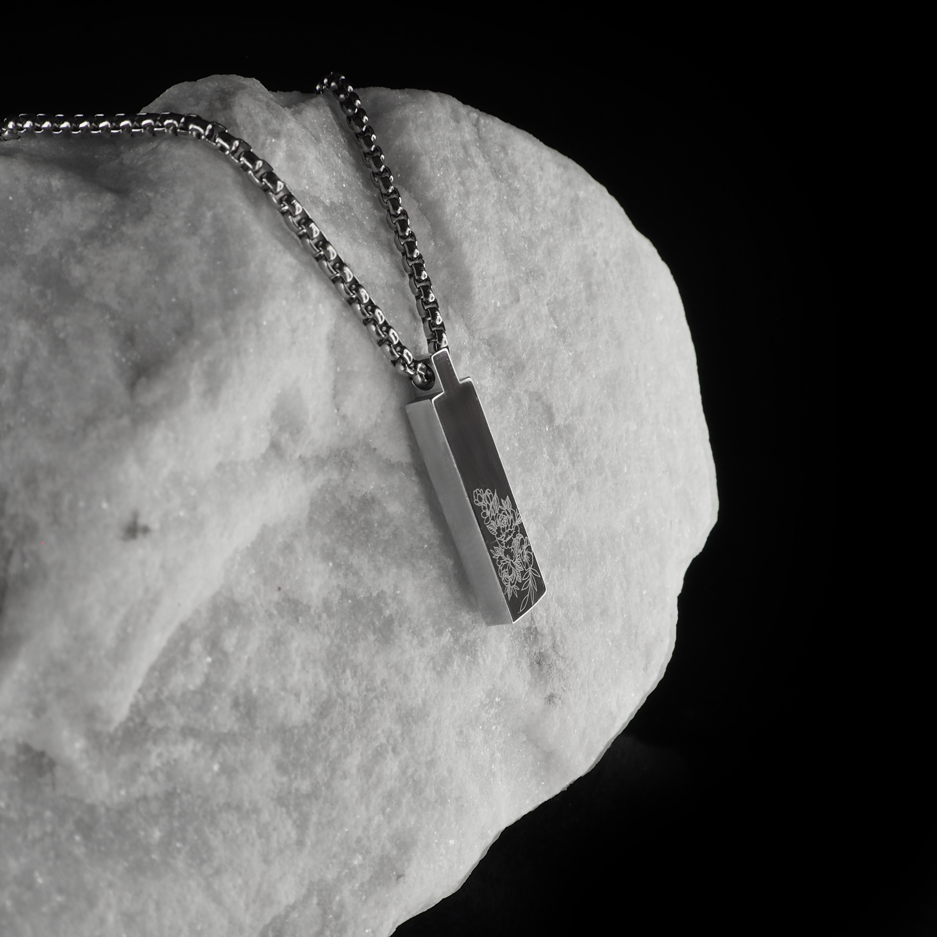 BAR LINES SILBERFARBEN