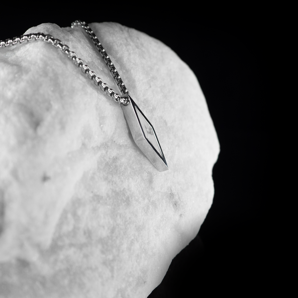 NEXRA HOWLITH - SILBERFARBEN