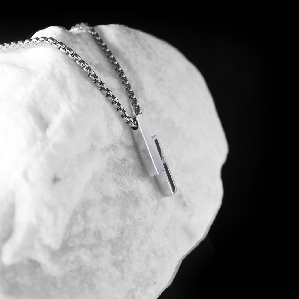 SLASH SCHWARZER MARMOR - SILBERFARBEN