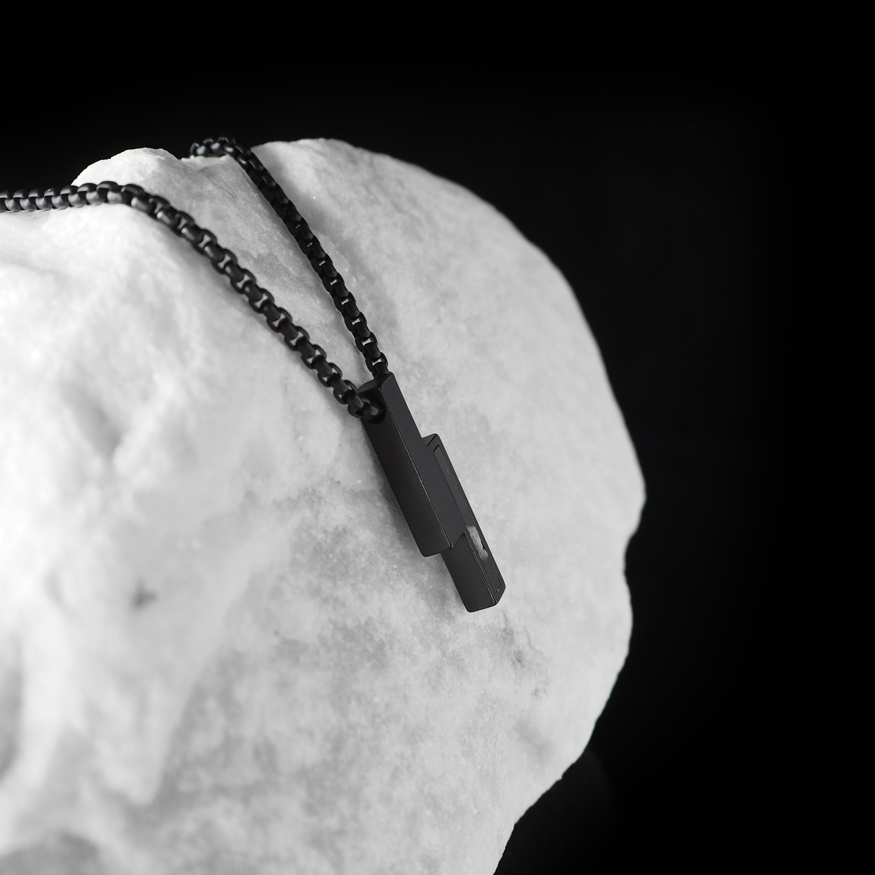 SLASH SCHWARZER MARMOR - SCHWARZ