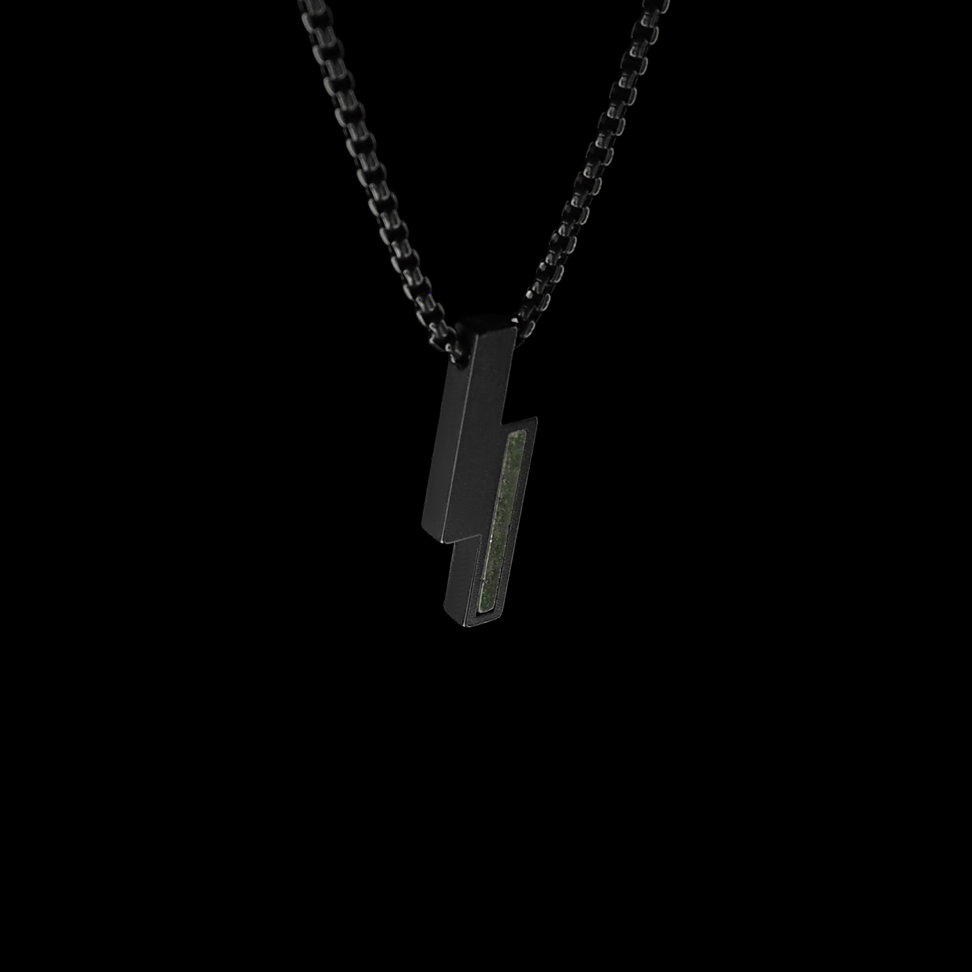 SLASH  AVENTURIN SCHWARZ